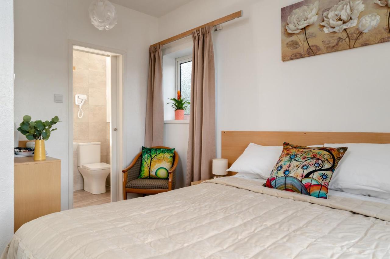 The Torland - Paignton Seafront - Free Parking, All Rooms En-Suite Dış mekan fotoğraf