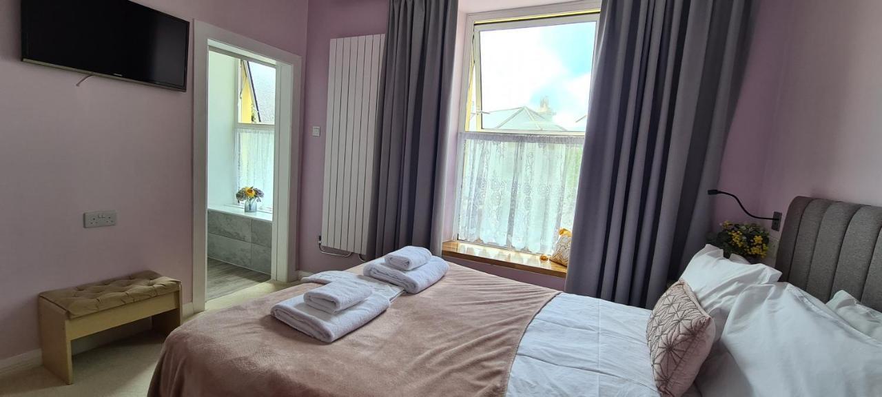 The Torland - Paignton Seafront - Free Parking, All Rooms En-Suite Dış mekan fotoğraf