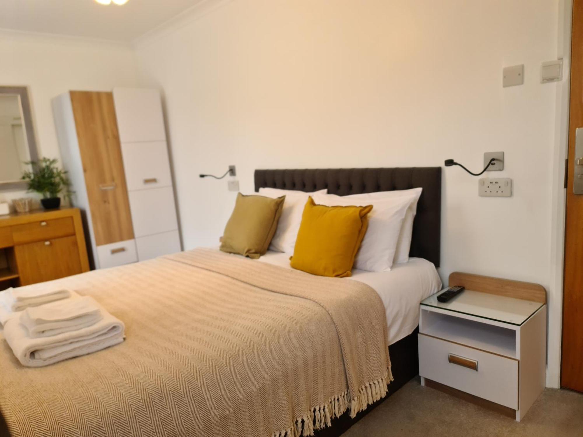 The Torland - Paignton Seafront - Free Parking, All Rooms En-Suite Dış mekan fotoğraf